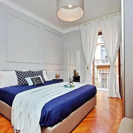 Apartment Altido Austere Elegance *